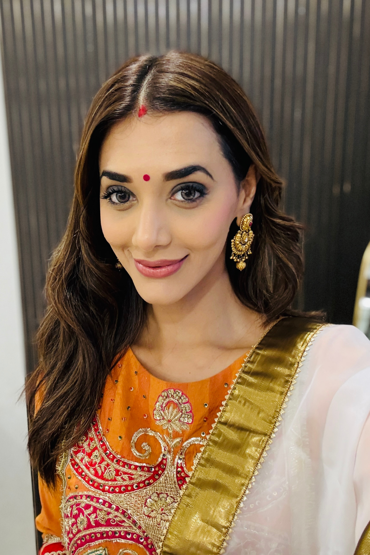 Saajrang Orange Silk Embroidered Kurta Set